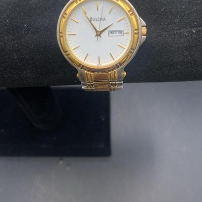 Bulova Watch Two Tone Gold Stretch Band Day & Date White Dial