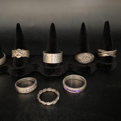 8 STERLING SILVER rings 59 g total weight 