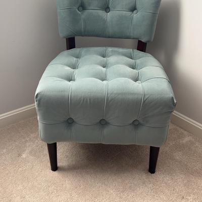 Tufted Armless Accent Chair
