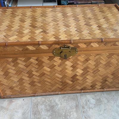 Bamboo Woven Trunk