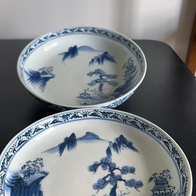 Blue And White Asian Themed Display/Serving Pieces