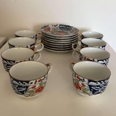 Gumps San Francisco Kiku Chrysanthemum Cups And Saucers