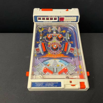 TOMY Atomic Arcade Pin Ball