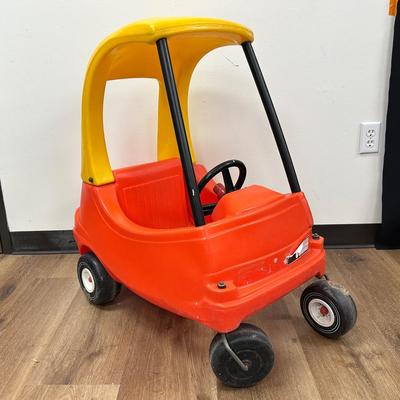 Little Tikes Cozy Coupe