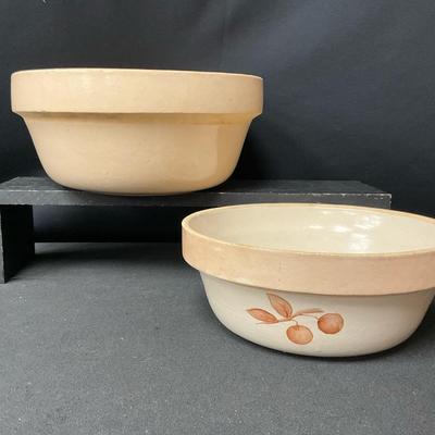 Pair of Ceramic Bowls