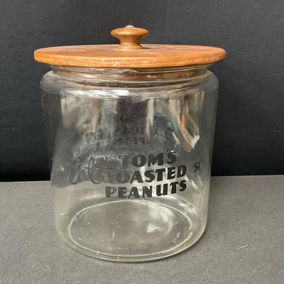 Tom’s Toasted Peanuts Glass Jar