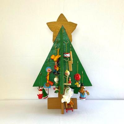 Crafty Christmas Tree and Ornaments