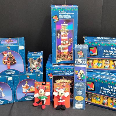 Vintage "Mickey Unlimited" Christmas Decor (WH2)