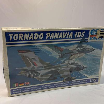 Sale Photo Thumbnail #114: Tornado Panavia IDS | 1:72 Scale