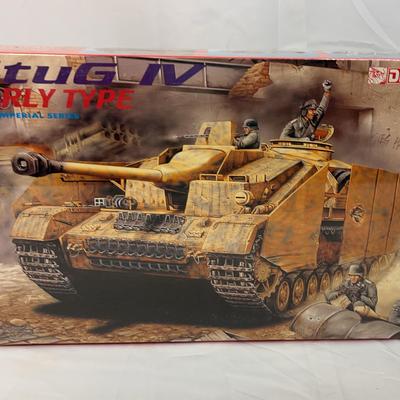 Sale Photo Thumbnail #232: Dragon Stug IV Early Type Scale 1/35