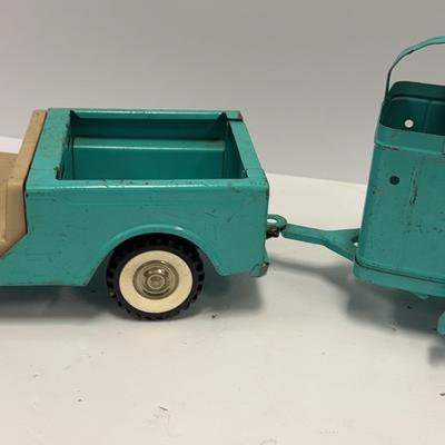 Sale Photo Thumbnail #36: Vintage Structo Turquoise Jeep & Horse Trailer 1950s-60s