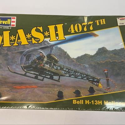 Sale Photo Thumbnail #116: Revell MASH 4077th Bell H-13H Helicopter | 1:35 Scale