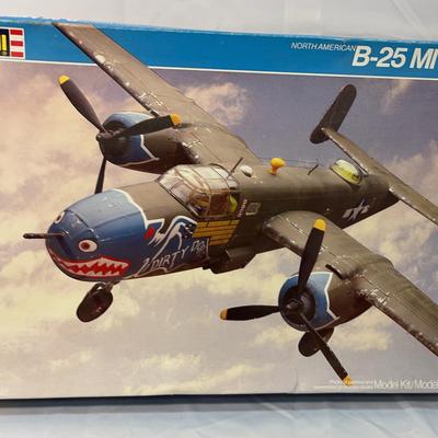 Sale Photo Thumbnail #209: Revell North American B-25 Mitchell Scale 1/48 