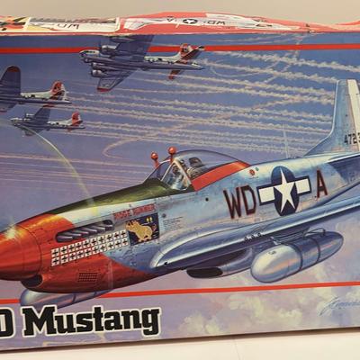 Sale Photo Thumbnail #163: P-51D Mustang | 1/24 Scale Model Kit | mpc  