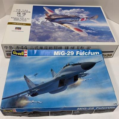 Sale Photo Thumbnail #288: Hasegawa Nakajima Ki44-II Hei Shoki (Tojo) 1:32 Scale | Revell MiG-29 Fulcrum 1:72 Scale