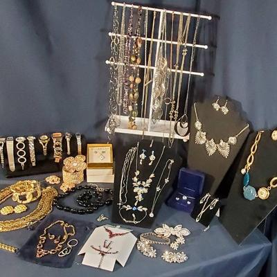 Sale Photo Thumbnail #21