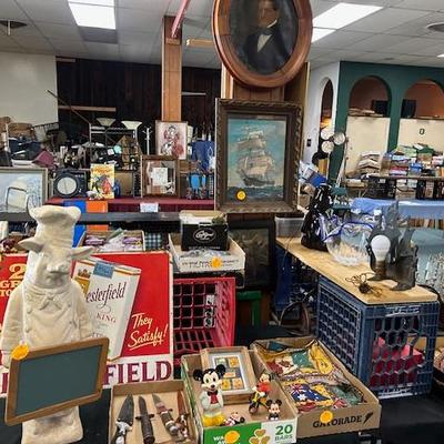 Estate sale photo