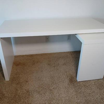 White Desk