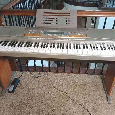 Casio Electronic Keyboard 