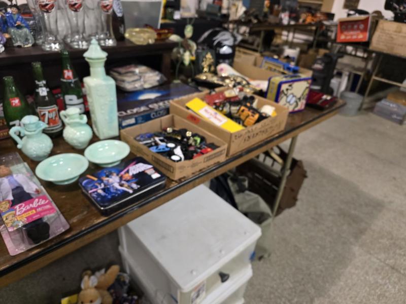 Sale Photo Thumbnail #25