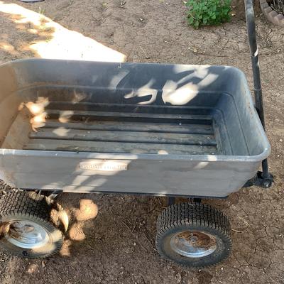 Rubbermaid Utility Cart