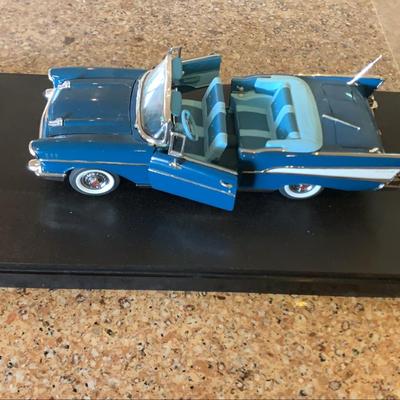 1957 Chevrolet Bel Air Model Car In Display Case 