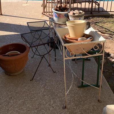 Miscellaneous Outdoor Decor 