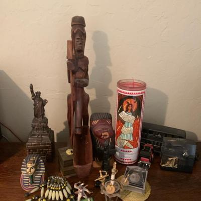 Misc Figurines, Coin & Office Decorations 