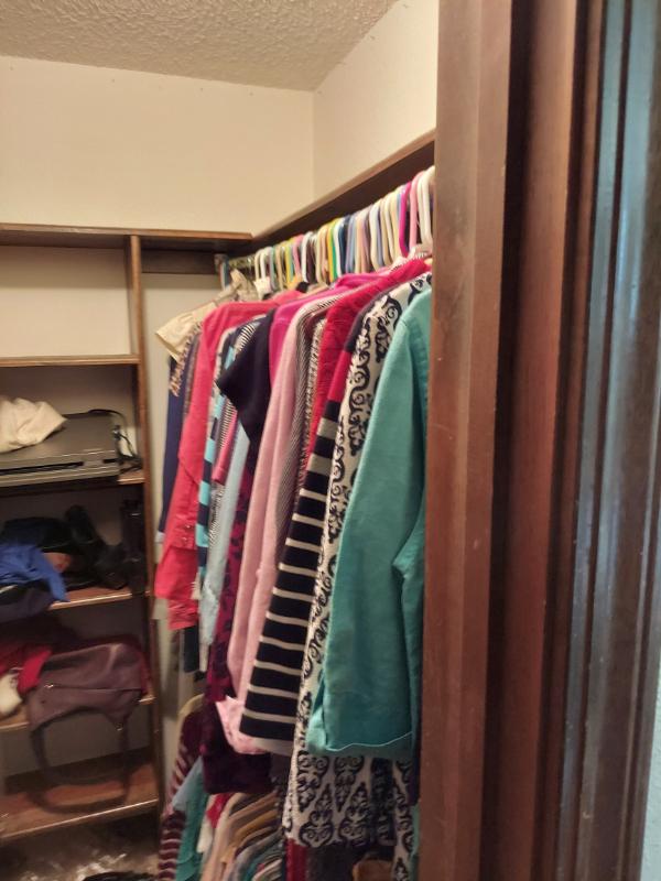 Sale Photo Thumbnail #57