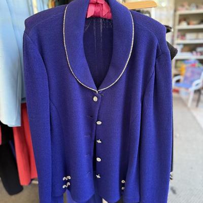Sale Photo Thumbnail #98