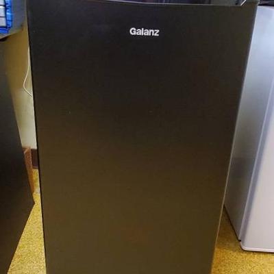 Galanz Mini Fridge
