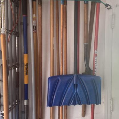 A Variety Of Garden Tools & Other Items 