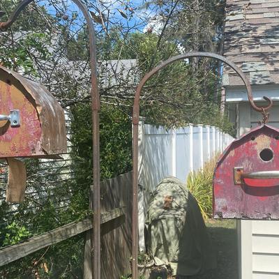  Eclectic Mix of Bird Houses & Metal Milk Can