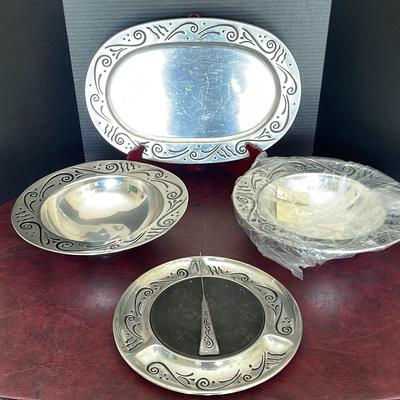 Lenox Spyro Serving Bowls, Platter And Cheese Board W/ Knife
