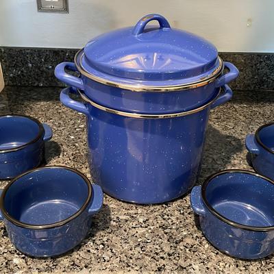 Marlboro 6 Quart Blue Speckled Enamel Stock Pot W/ Pasta Strainer + 4 Bowls