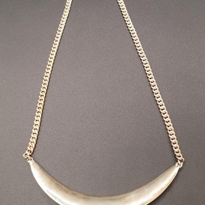 RLM Studios Sterling Silver Necklace with Cresent Moon Collar Bar