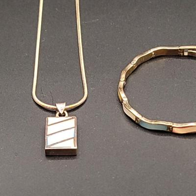 Sterling Silver Mother of Pearl Jewelry Set