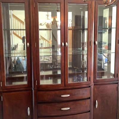 Dark Wood Lighted China Cabinet With Mirror Backing 