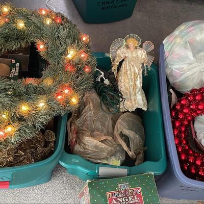 Christmas Mystery Lot #2  -  3 Totes + 2 Wreaths