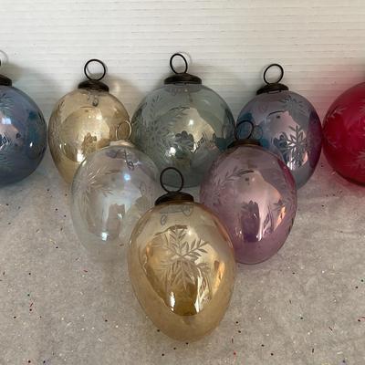 Glass Kugel Christmas Ornaments With Etched Snowflakes 