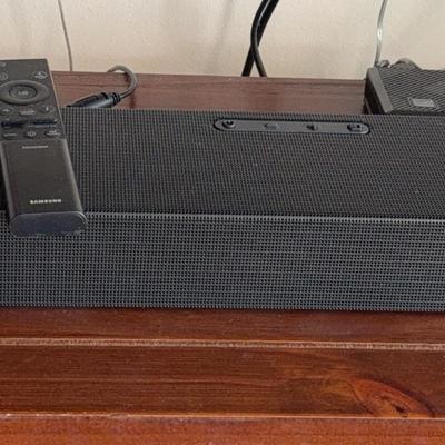 Samsung Sound Bar w/remote 