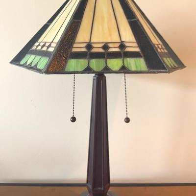 Tiffany style lamp, double bulb - Green/Yellow Lot 1 