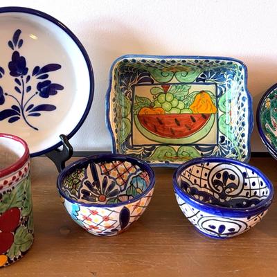 Collection of Mexican pottery 