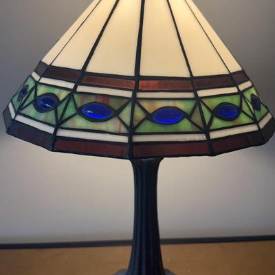 Tiffany style lamp, single bulb - Green/white Lot 3 