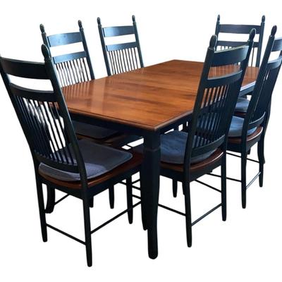 Kitchen/dining Table With One Leaf And Six Chairs