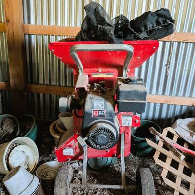 Chipper shredder