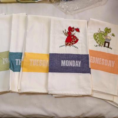 Vintage kitchen towels