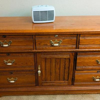 Recollections solid wood chest