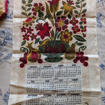 Vintage calendar kitchen towels