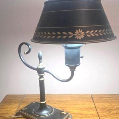 Tole Style Black & Gold Patterned Table Lamp